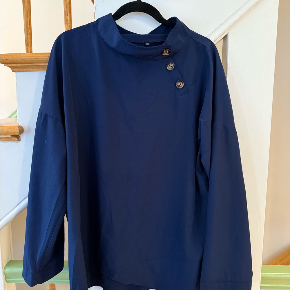 Chic Navy Blouse with Shoulder Buttons